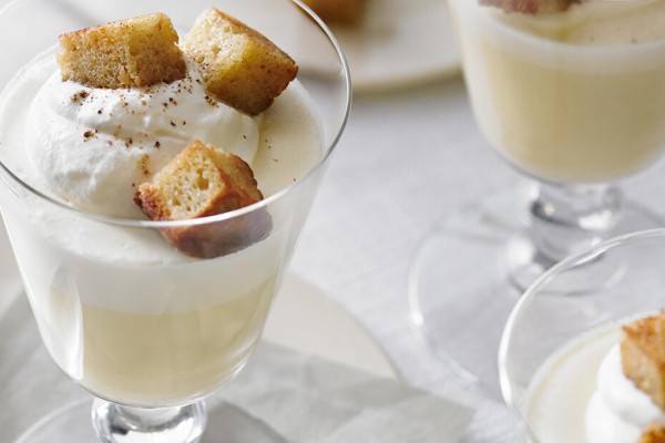 Egg nog panna cotta