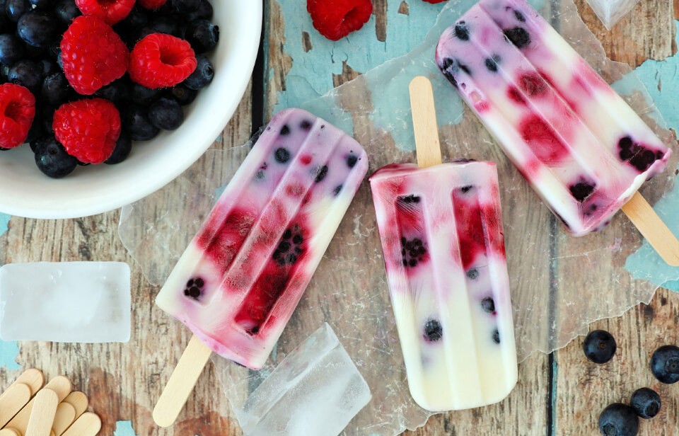 Une gâterie maison au yogourt glacé